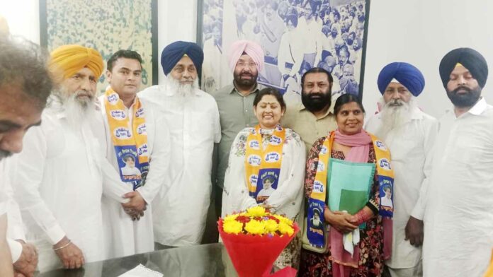 Aarti Rajput joined Akali Dal