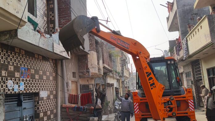 Illegal house of drug trafficker demolished in Jalandhar.