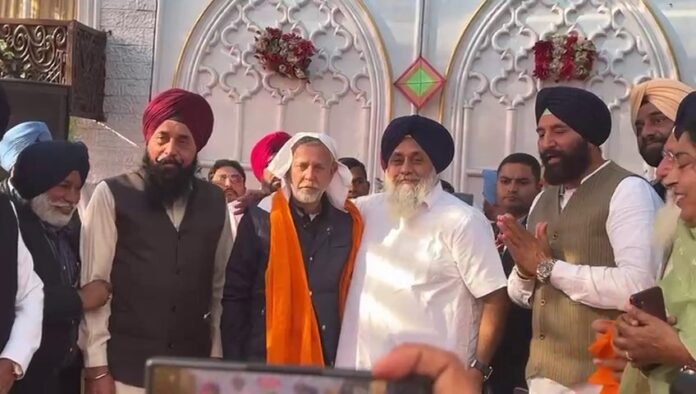 Former MLA Arvind Khanna joins Akali Dal